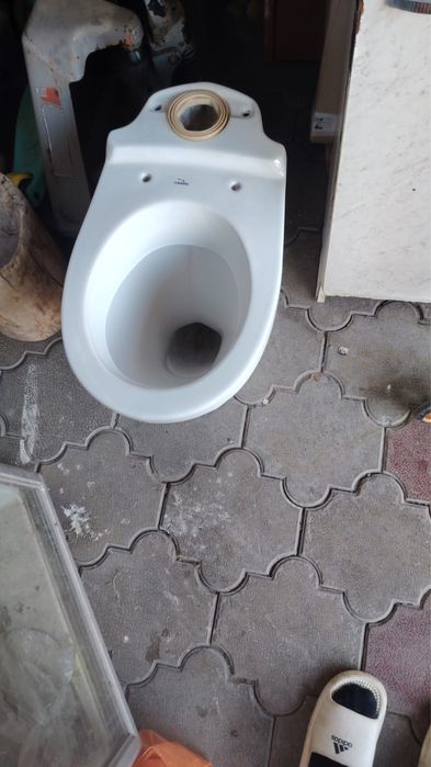 Сантехника для уборной