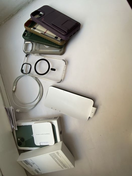 iphone 13 128 ГБ срочно