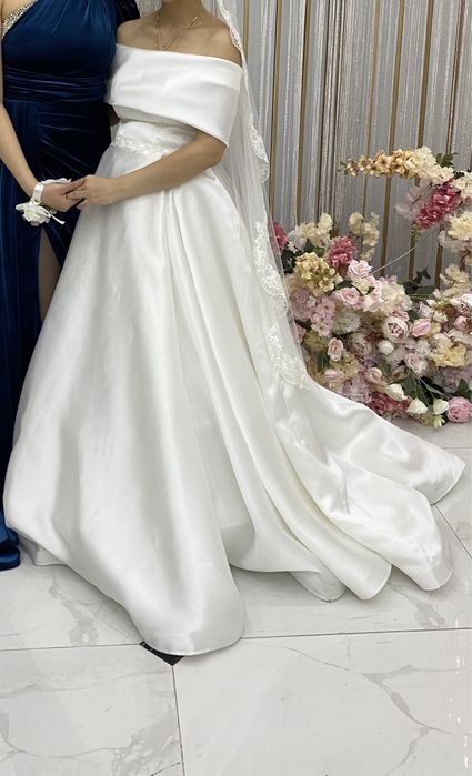 Продам свадебное платье