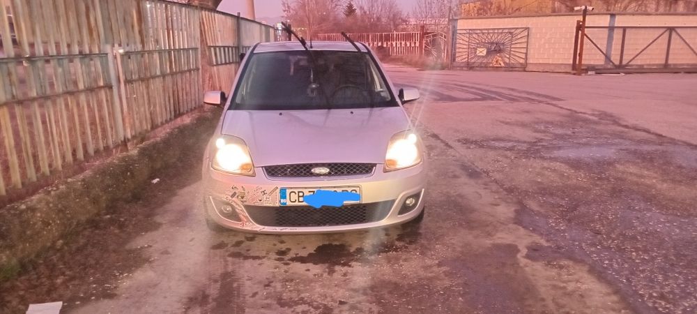 Фиеста 1,6/100кс  2007г