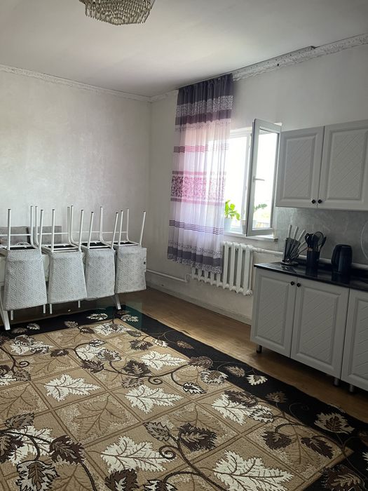 Продается большой дом, очень срочно.