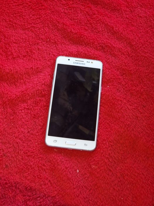 Telefon Samsung cu touchscreen defect