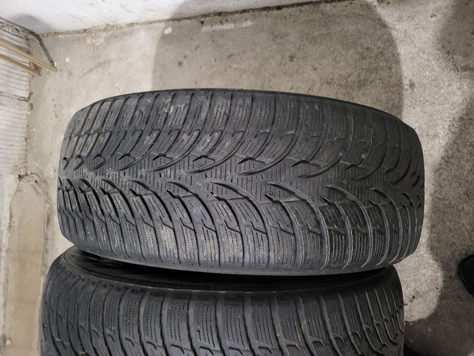 Anvelope iarna  215 60 16