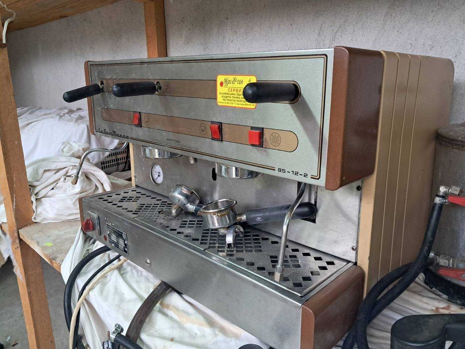 Професионална еспресо машина La San Marco 85-12-2 (Винтидж класика) + кафемелачка