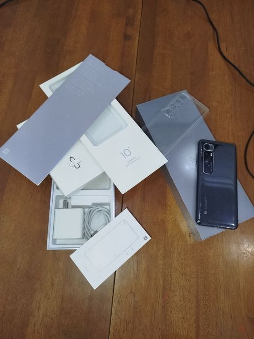 mi 10 ultra с полным комплектом