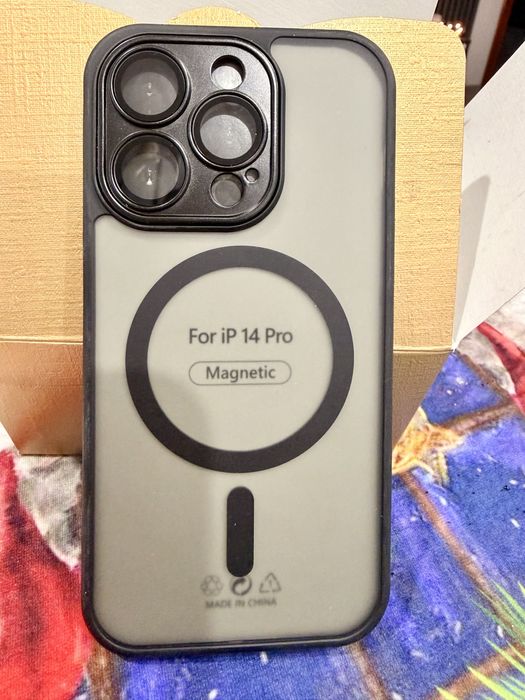 Husa Iphone 14 Pro Magnet Noua