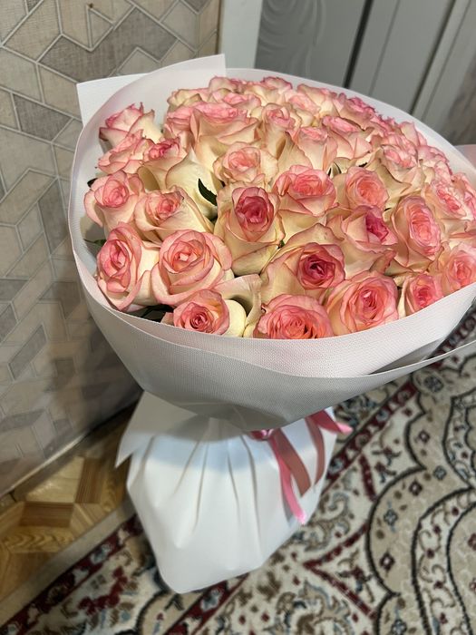 Продам букет из 51 розы