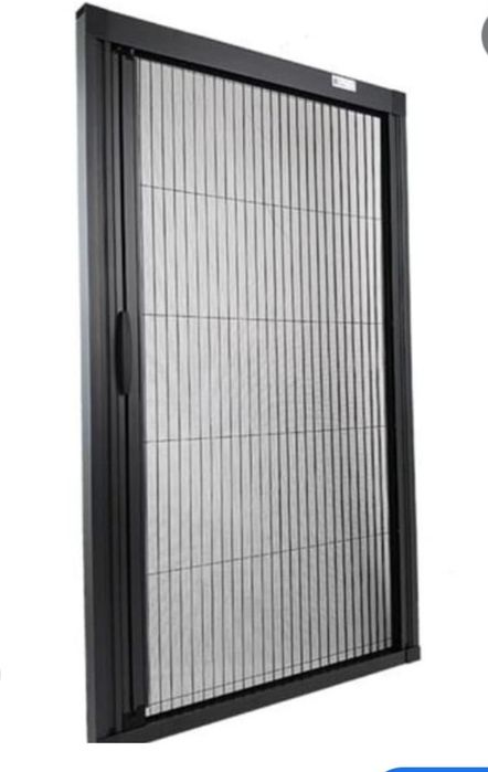 Москитные сетки Плессе