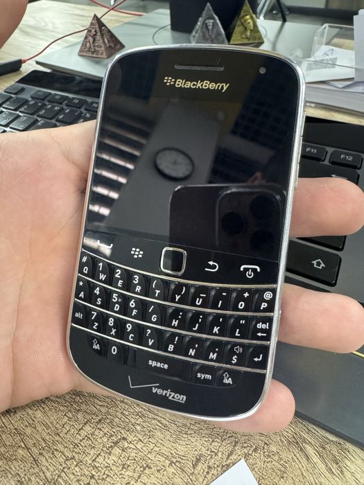 Blackberry bold CDMA