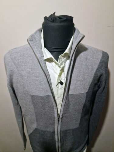 Нова Мъжка жилетка VERSACE VERSUS  100% чиста вълна Made in Italy  М