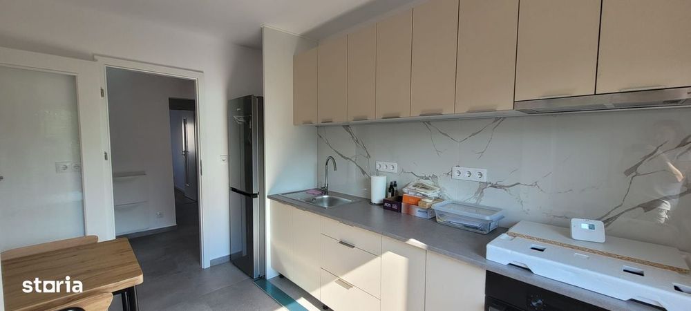 De închiriat apartament 3 camere – pe strada Scorțarilor (The Office)