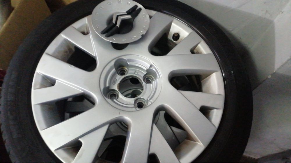 Гуми с джанти за ситроен 17 цола