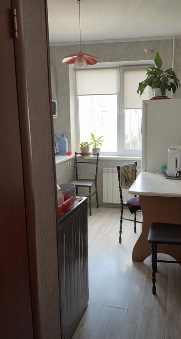 Продам 3 х комн на 8 мкр