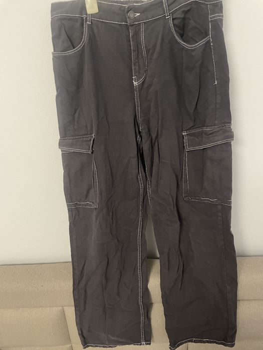 Blugi gri H& M,marinea 44