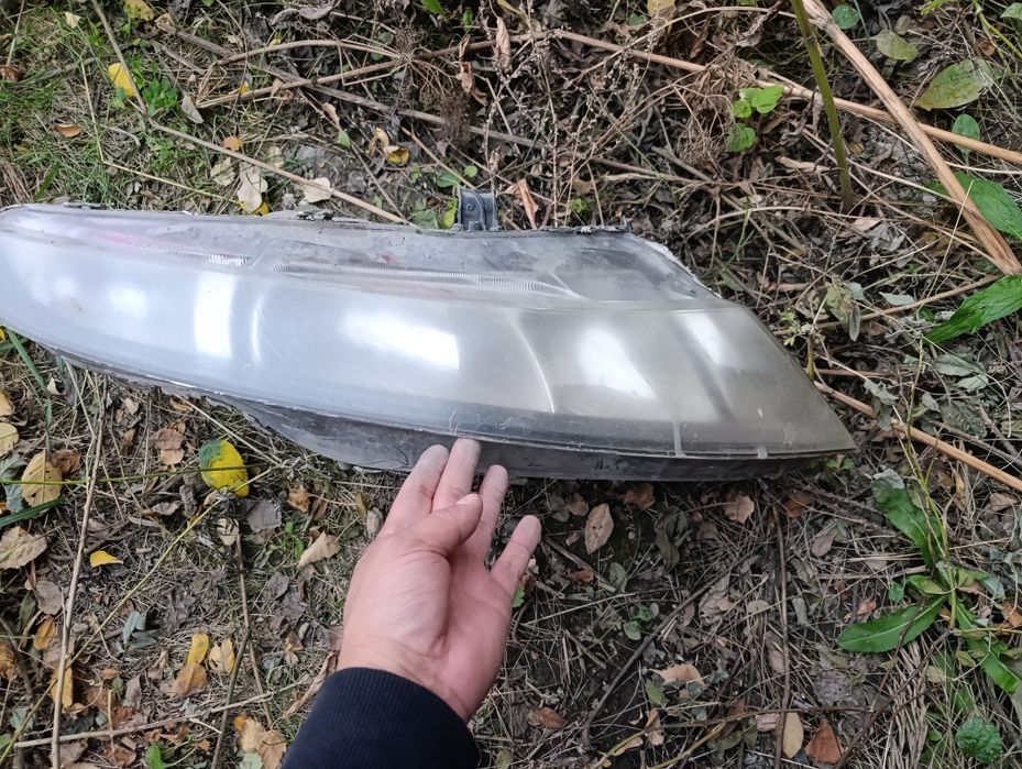 Продам фары Хонда Цивик 8 5д