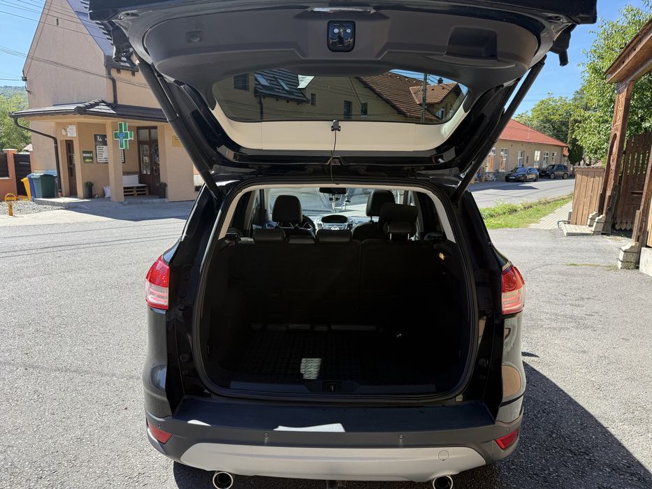 Ford Kuga II 2.0 TDCi 180 CP, 4×4, cutie manuală!