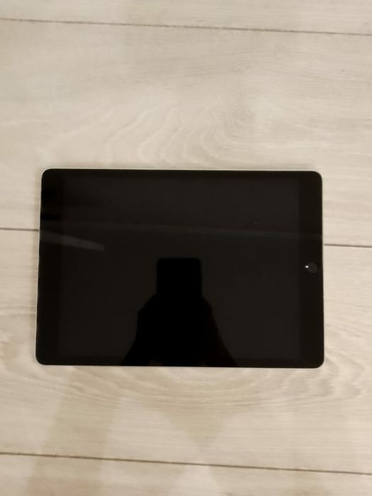 Продаю IPAD (оригинал)