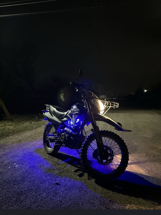 Продаю эндуро Zongshen DR-250-B7