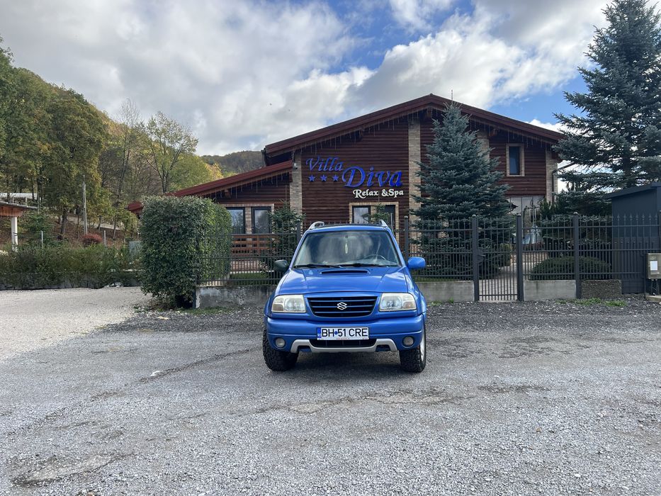 Vând suzuki grand vitara