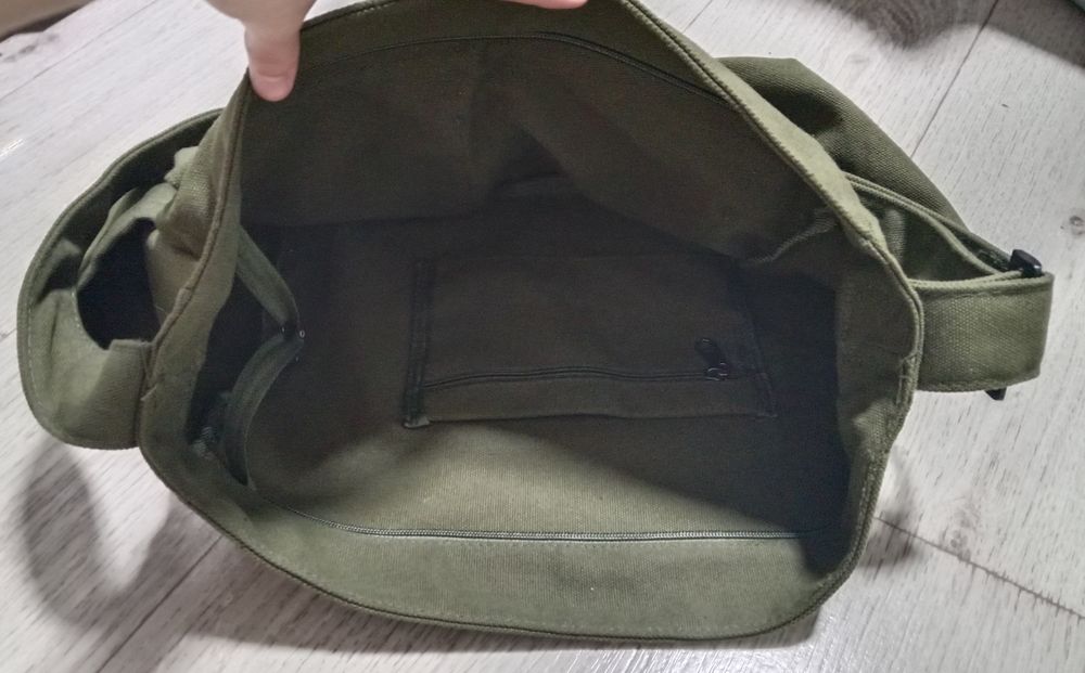 Сумка y2k цвета хаки