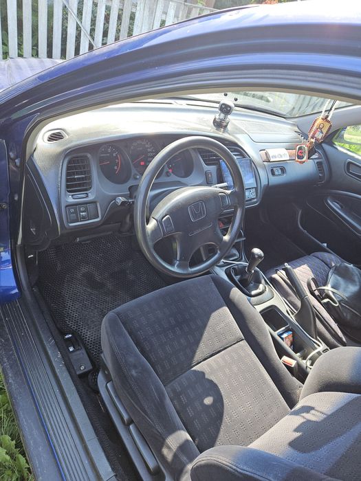 Машина Honda accord