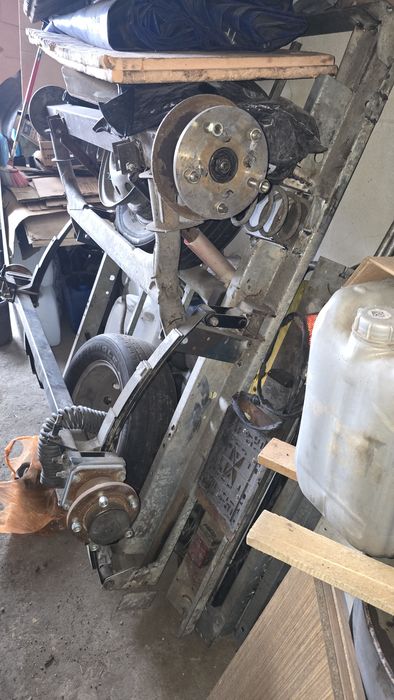 Прицеп с номерами и винкод и техпаспорт