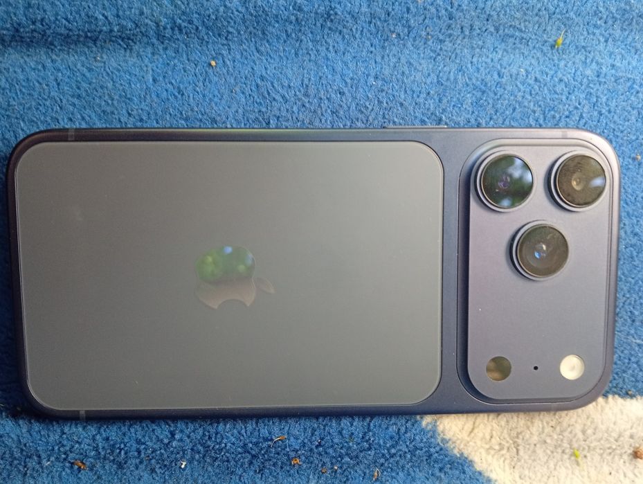 iPhone 17 PRO MAX