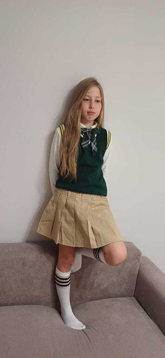 Школьная форма для девочек начальной школы