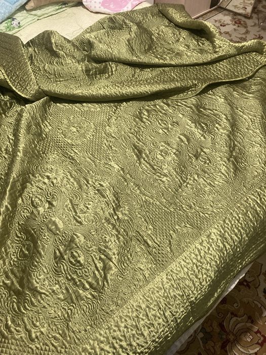 Покрывало с наволочками