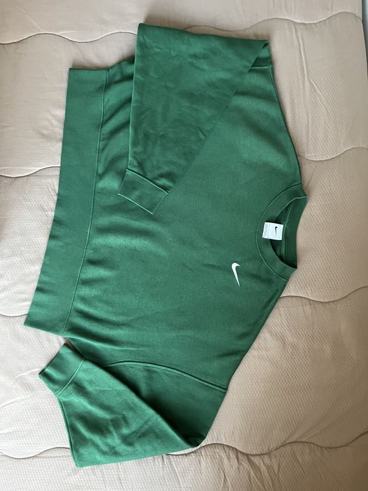 Свободен суитшърт NIKE