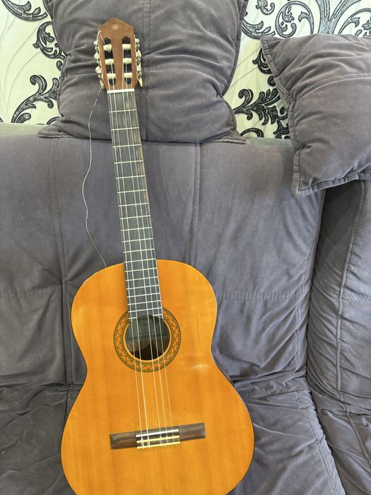 Гитара Yamaha CM40