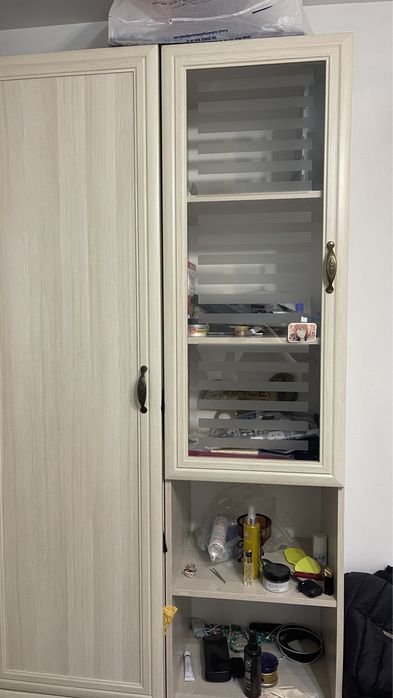 Продам шкаф угловой
