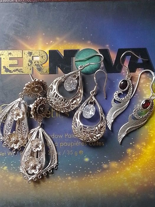 Дамски сребърни обеци различни модели