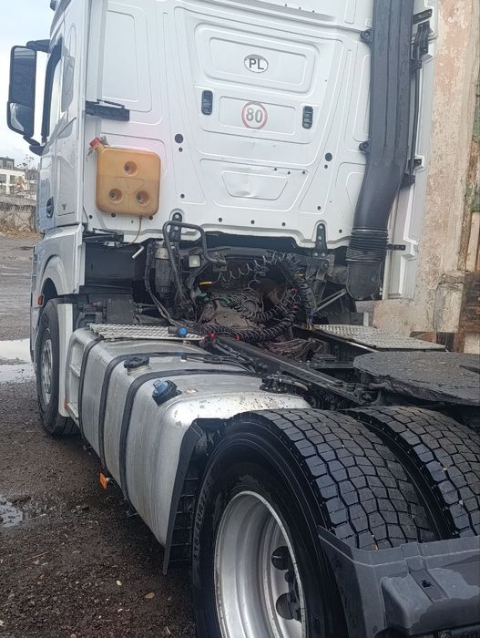 Mercedes Benz actros