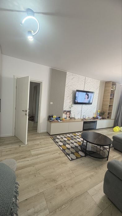 Apartament bloc nou