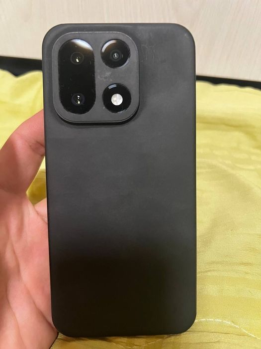 oneplus 15 12/256 600$