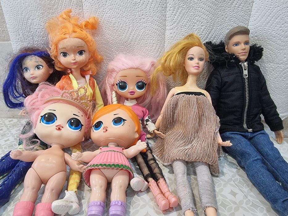 Куклы разные в хорошем состоянии