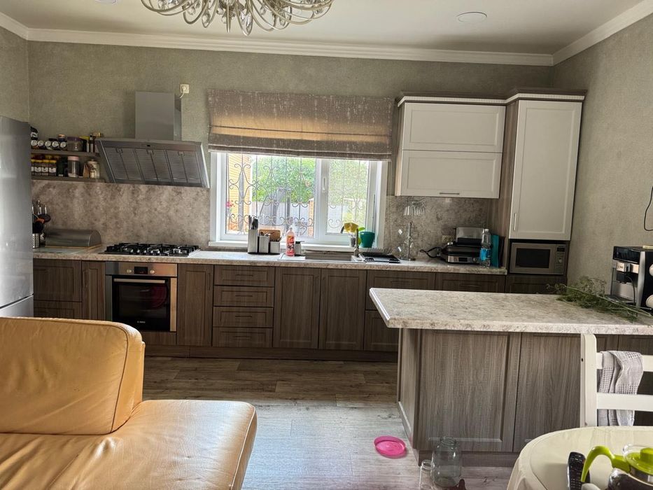 Продам кухонный гарнитур