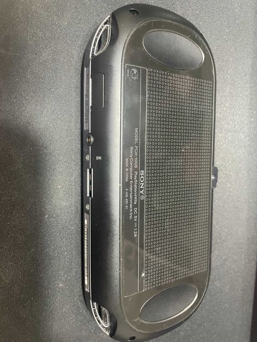 PS VITA 1008 модель