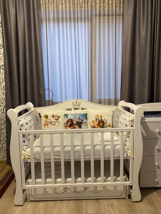 Продам манеж для ребенка