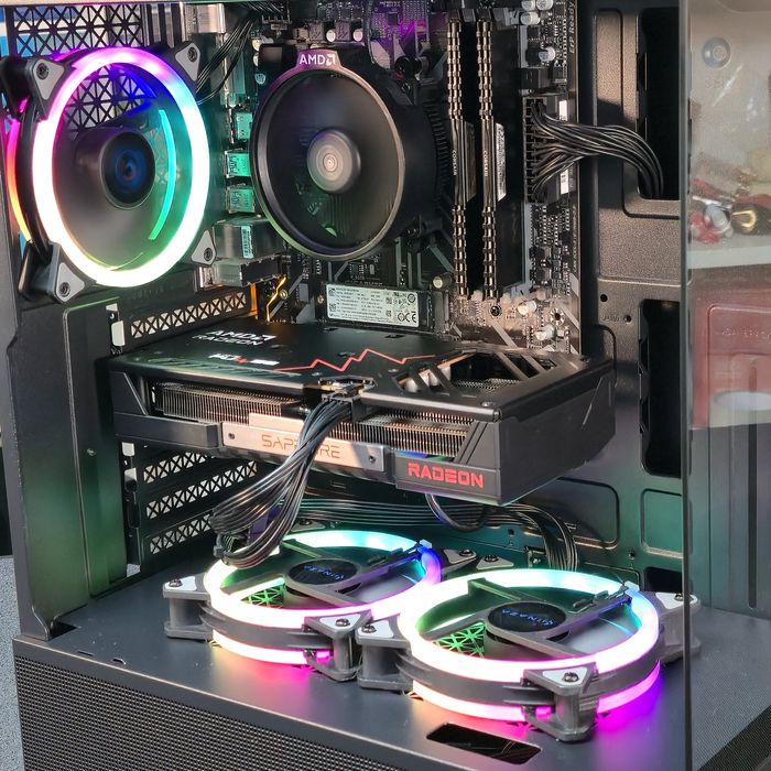 PC  Ryzen 5  RX9060XT SSD Nvme 16 GB ddr4
XT 8GB - 512GB NVMe