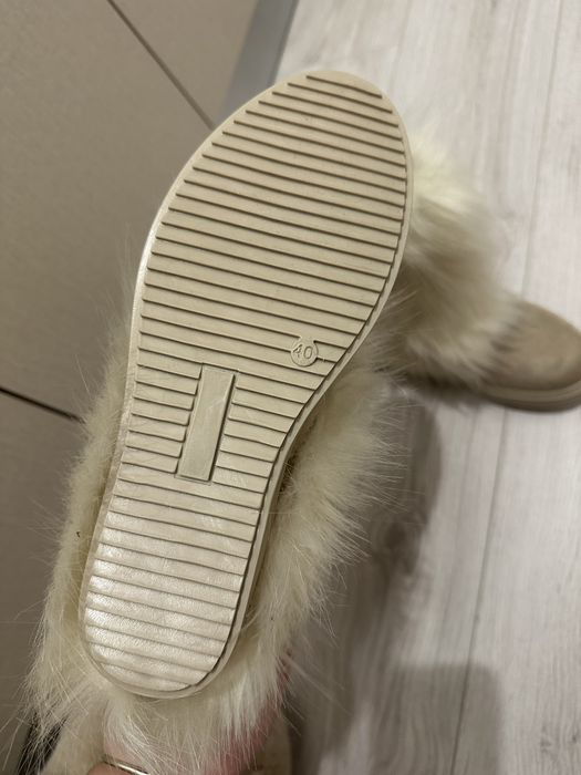 Cizme blana culoare bej