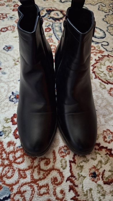 Черный сапоги 40рр