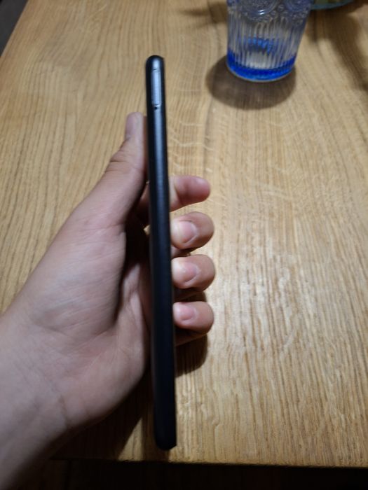 Продавам телефон samsung