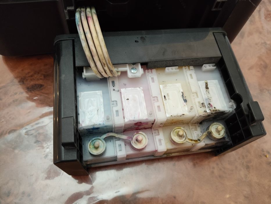 Принтер Epson продам, рабочий