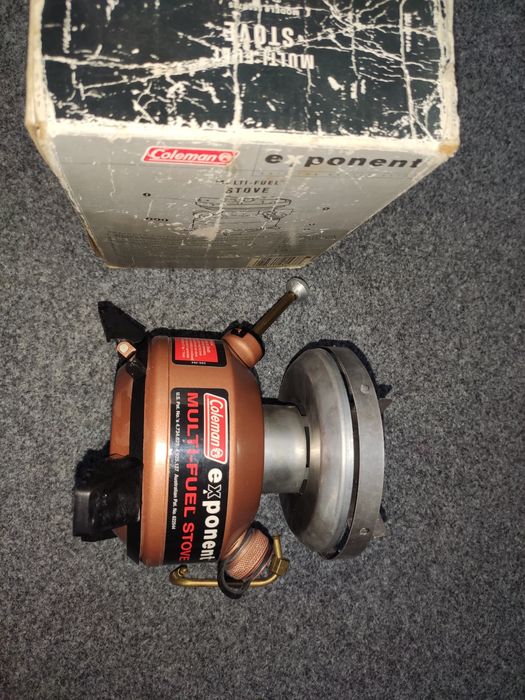 Примус Coleman...