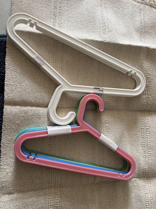 Вешалки взрослые и детские набор