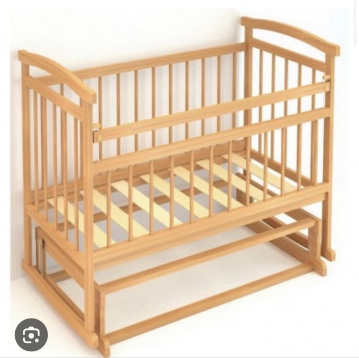 Детская кровать качалка на маятнике