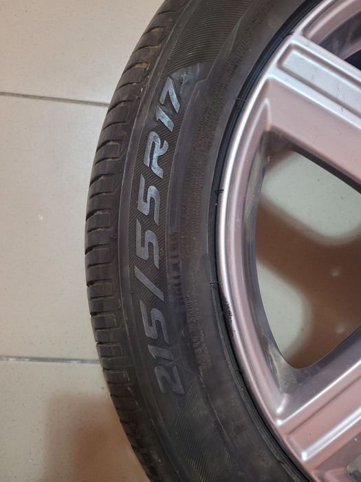 Продаётся летнын шины с дисками