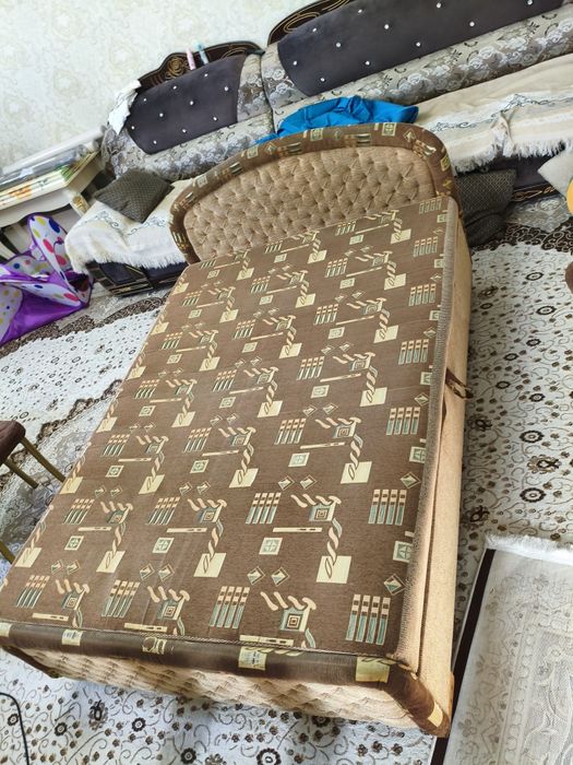 Продам  кровать б/у